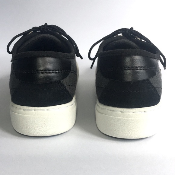 Timberland Women’s Oxford Canvas Sneakers - Picture 4 of 8